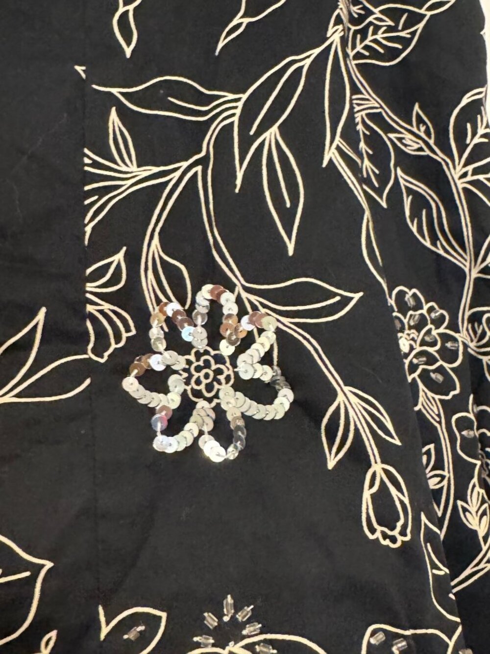 Ann Taylor Loft cotton skirt size 8 Black Floral Embroidered & Sequined A-Line - Picture 5 of 8